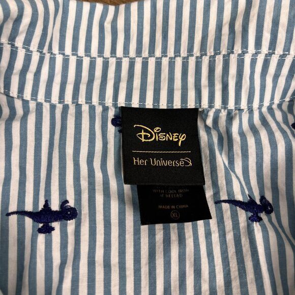 Disney Her Universe Aladdin Lamp Embroidered Tie Hem Blouse Misses size XL - Picture 4 of 8